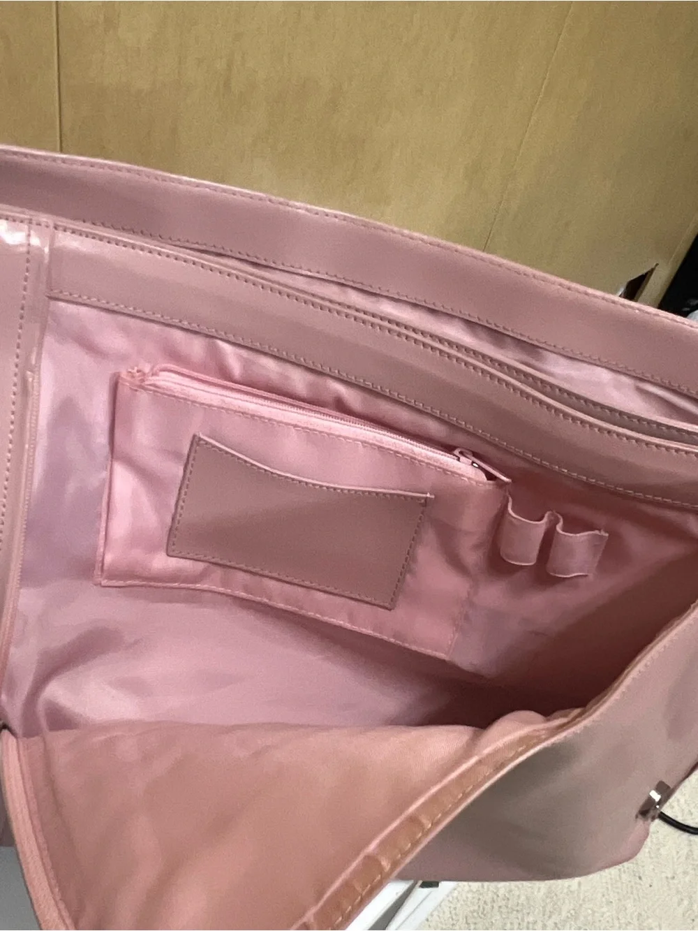 Wilsons Leather Pink Carrying Briefcase Messenger Laptop School Bag VINTAGE Y2K